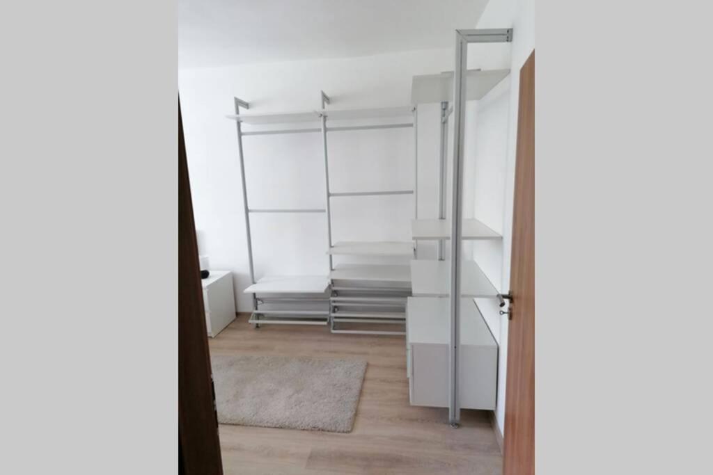 Apartman Blizko Hlavnej Stanice A Centra Mesta Bardejov Exterior foto