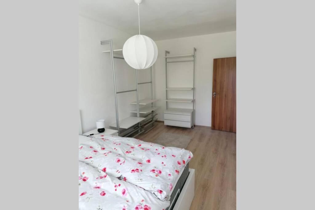 Apartman Blizko Hlavnej Stanice A Centra Mesta Bardejov Exterior foto